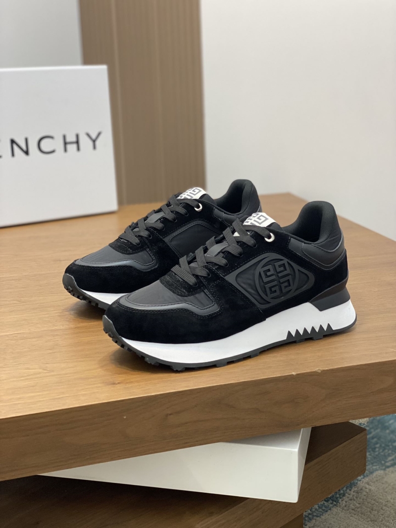 Givenchy Sneakers